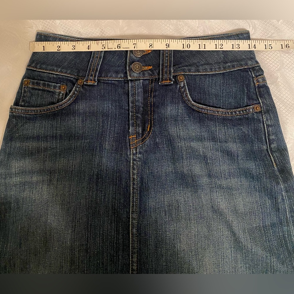 Red Engine Denim Midi Skirt. Size 27 - Picture 3 of 8